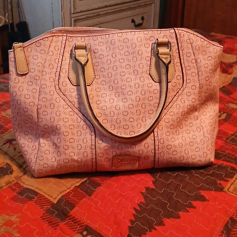 Guess Pink handbag patterned purse logo print vegan leather feminine style